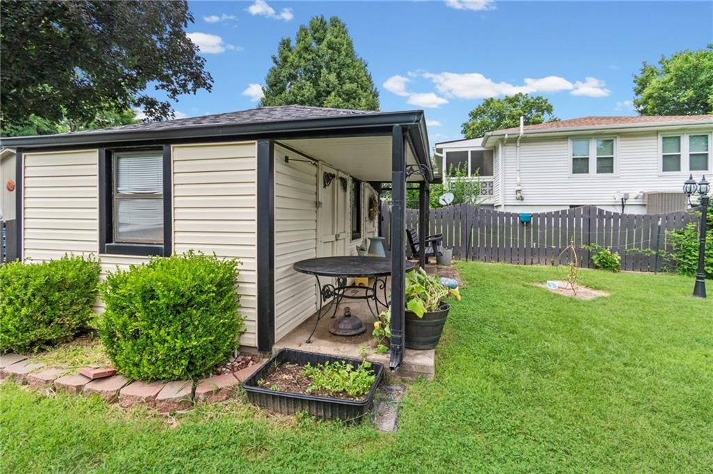 12720 E Silver Lane — photo 39