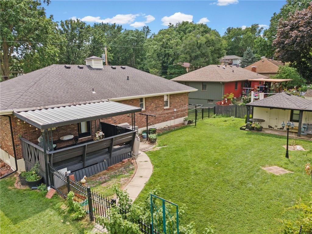 12720 E Silver Lane — photo 44