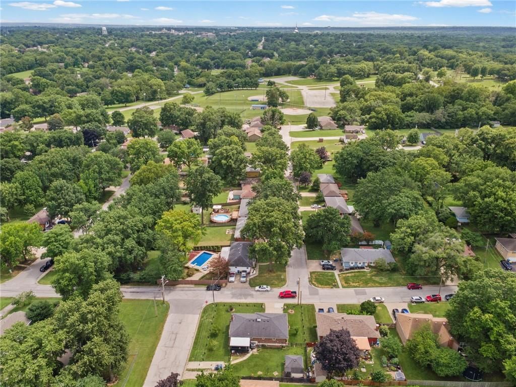 12720 E Silver Lane — photo 49