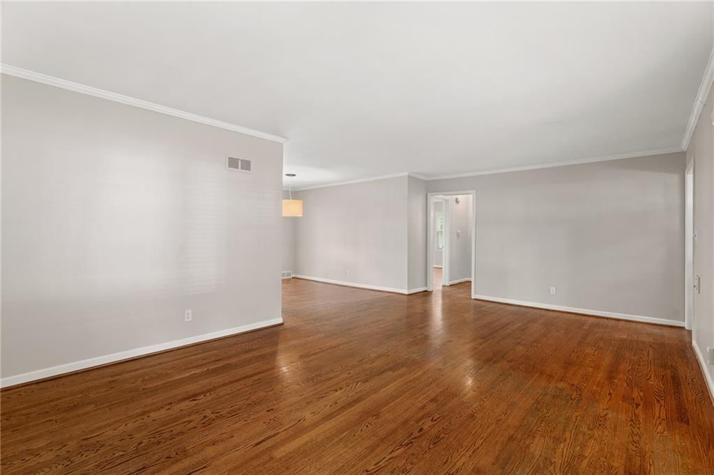 7635 Charlotte Street — photo 7
