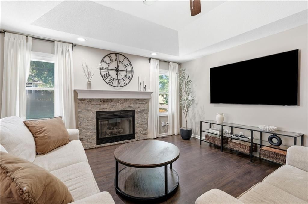 1100 NE Deerbrook Terrace — photo 7