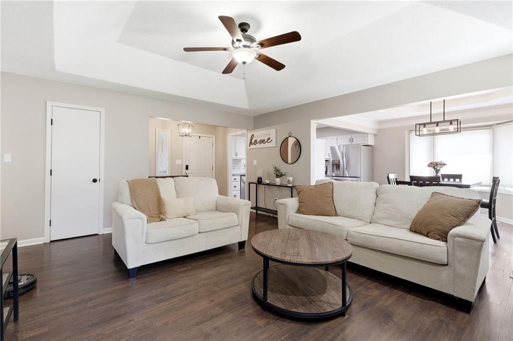 1100 NE Deerbrook Terrace — photo 9