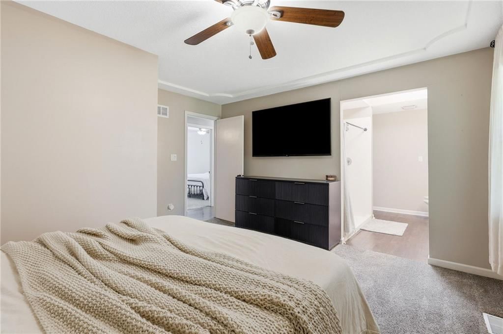 1100 NE Deerbrook Terrace — photo 30
