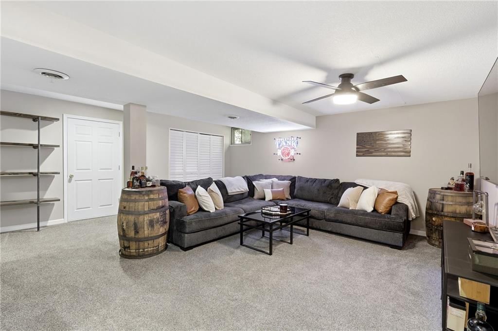 1100 NE Deerbrook Terrace — photo 36