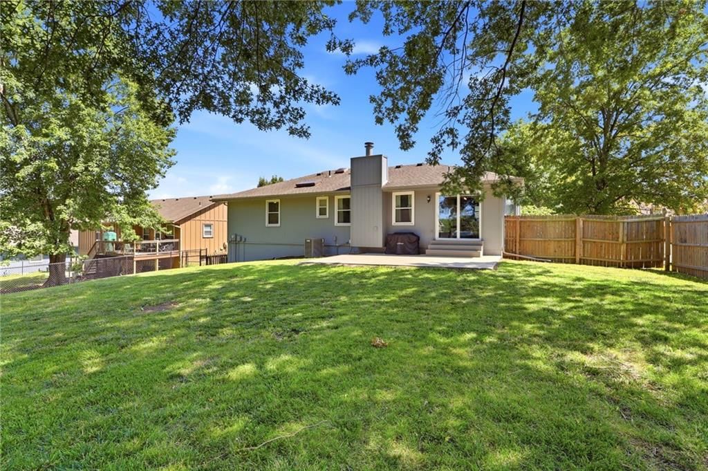 1100 NE Deerbrook Terrace — photo 41