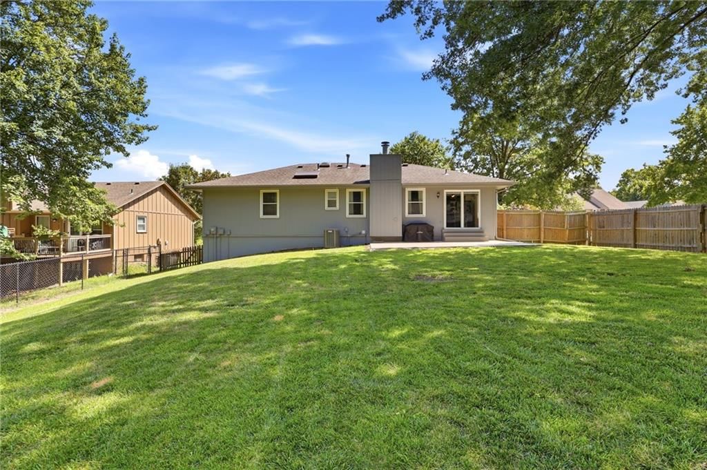 1100 NE Deerbrook Terrace — photo 42