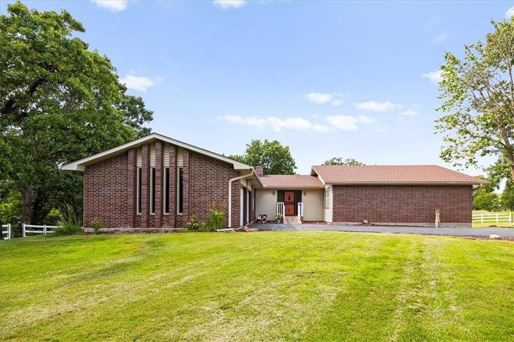 13312 Riverview Avenue — photo 3