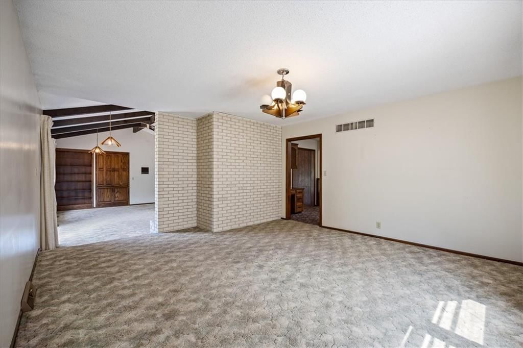 13312 Riverview Avenue — photo 6