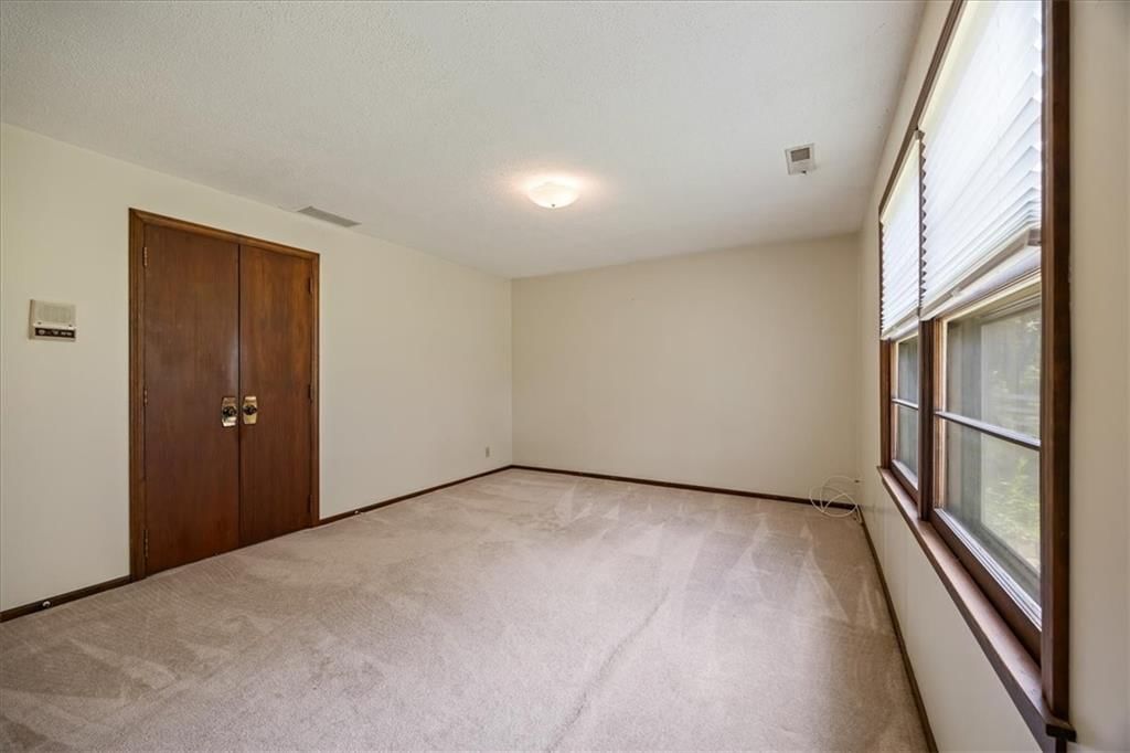 13312 Riverview Avenue — photo 21