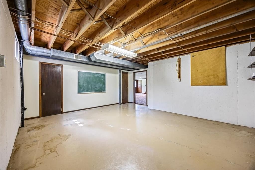 13312 Riverview Avenue — photo 22