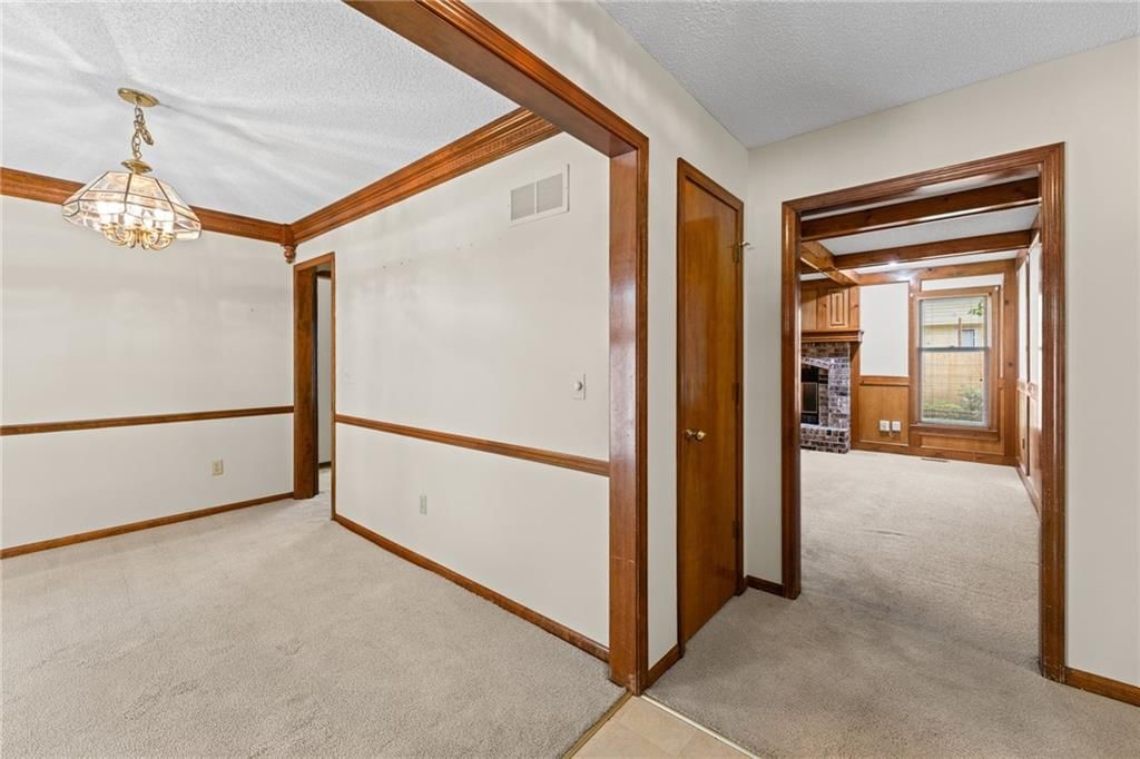 8639 Greenway Lane — photo 4