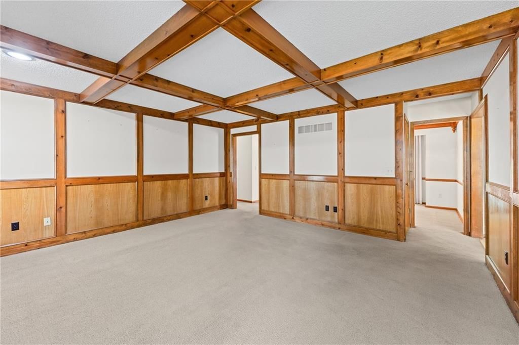 8639 Greenway Lane — photo 8