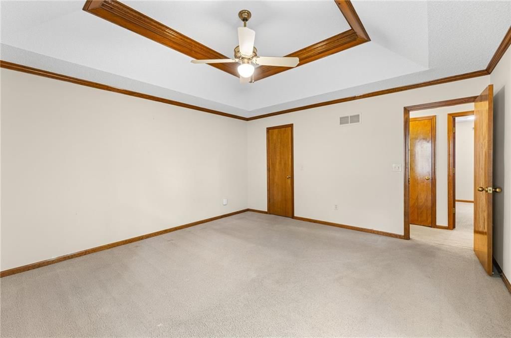 8639 Greenway Lane — photo 25