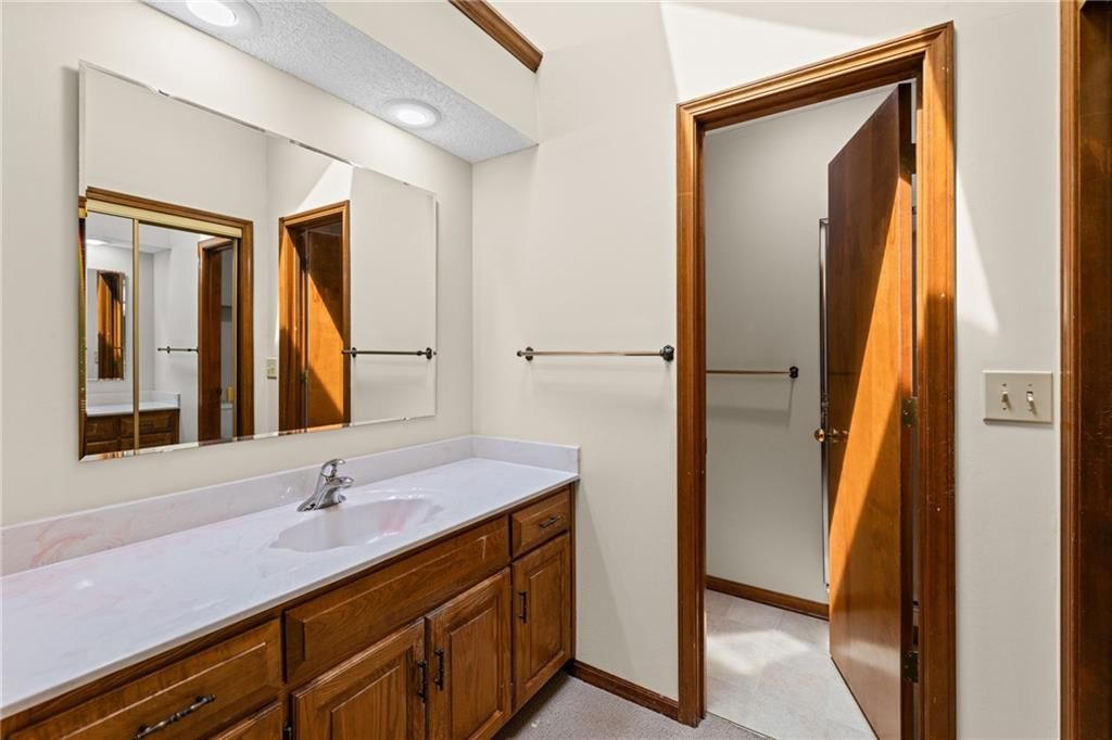 8639 Greenway Lane — photo 26