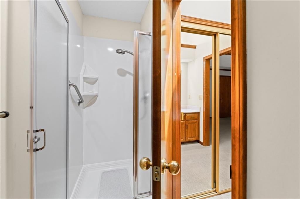 8639 Greenway Lane — photo 27