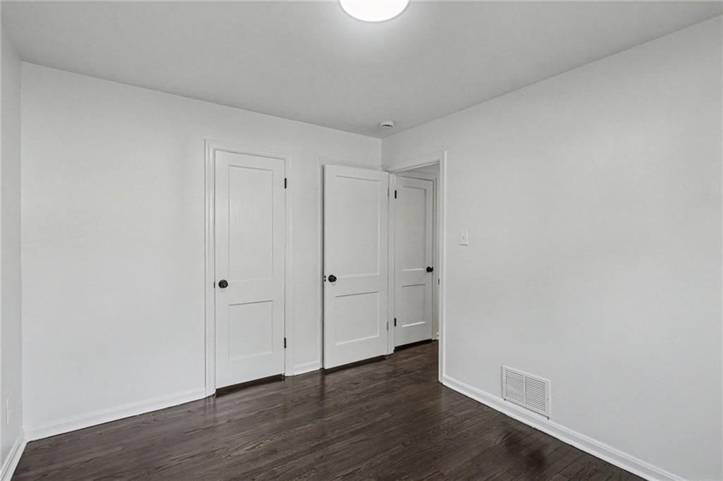 5016 W 51st Street — photo 18