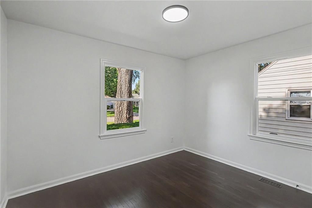 5016 W 51st Street — photo 20