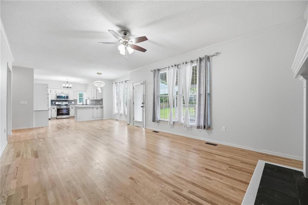 12706 Benson Street — photo 19