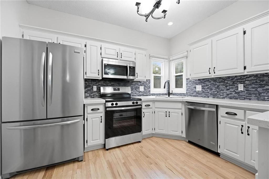 12706 Benson Street — photo 22