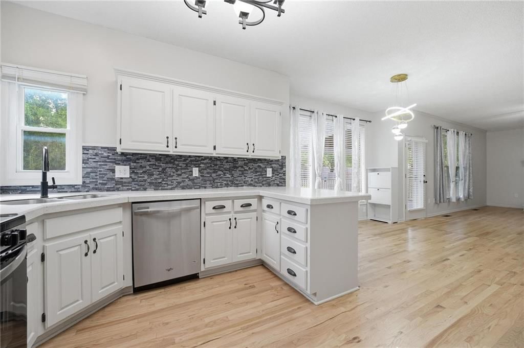 12706 Benson Street — photo 23