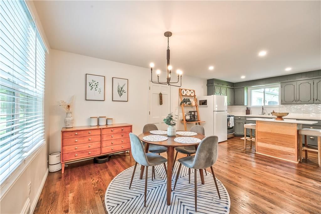 5421 Juniper Street — photo 8