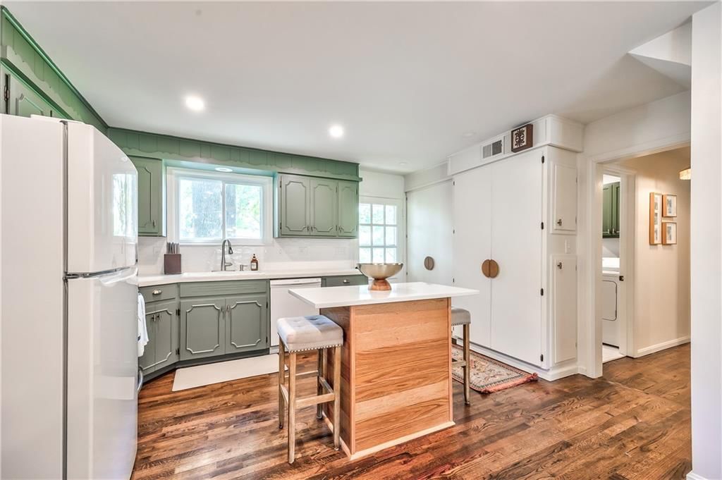 5421 Juniper Street — photo 12
