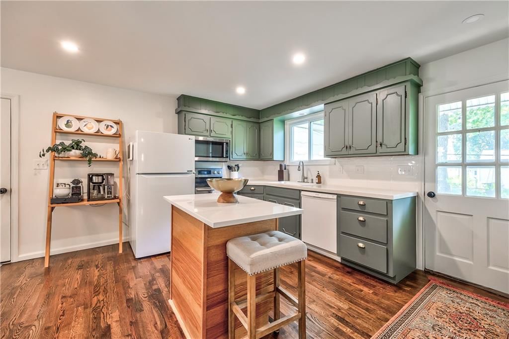5421 Juniper Street — photo 13