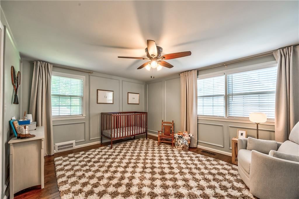 5421 Juniper Street — photo 24