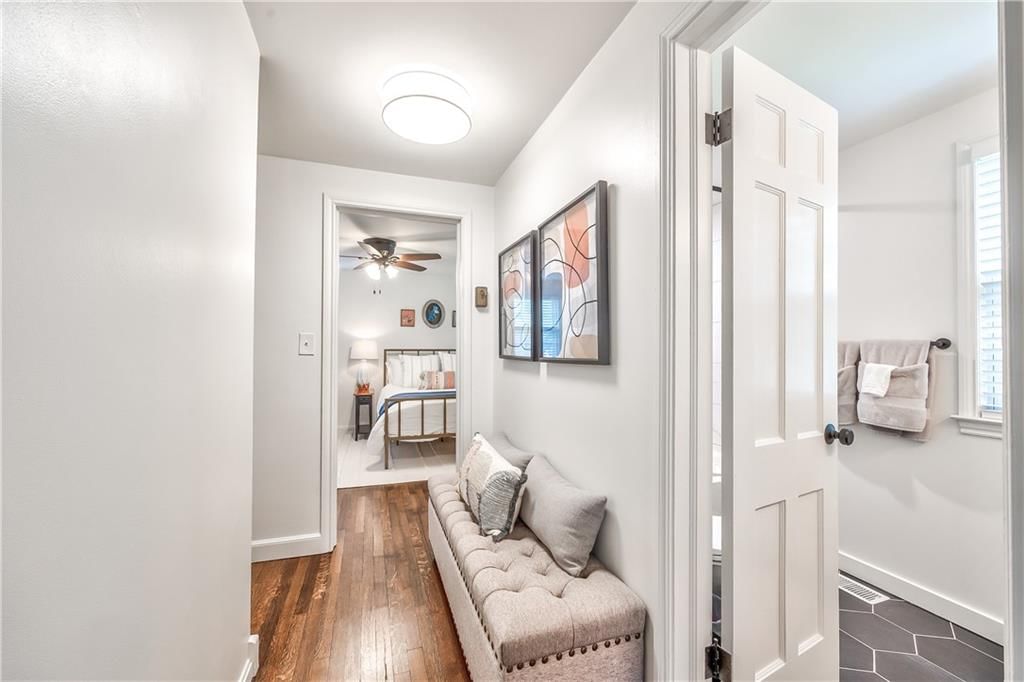 5421 Juniper Street — photo 41