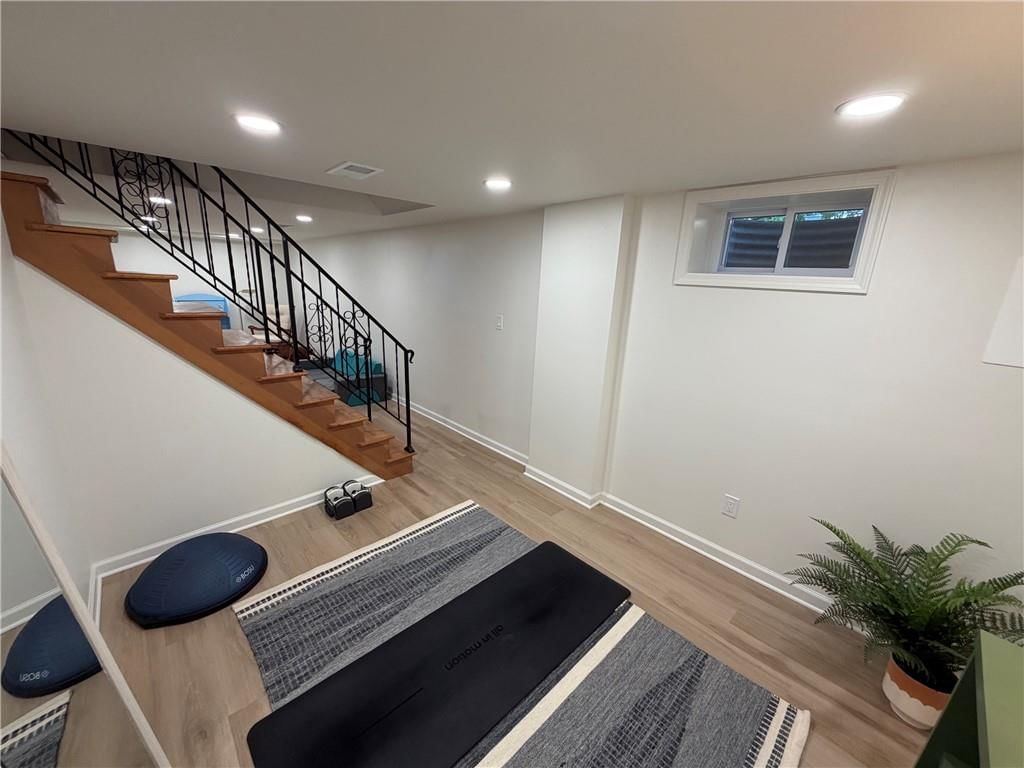 5421 Juniper Street — photo 42