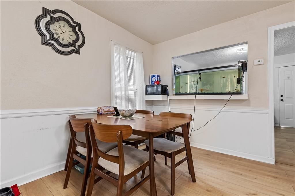521 N Osage Street — photo 11