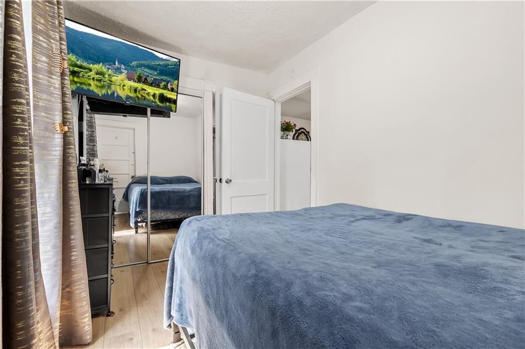521 N Osage Street — photo 14