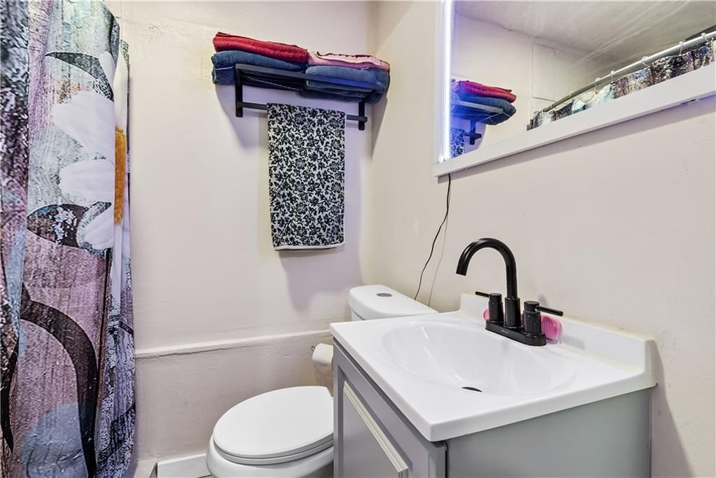 521 N Osage Street — photo 15