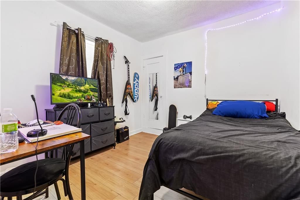 521 N Osage Street — photo 18