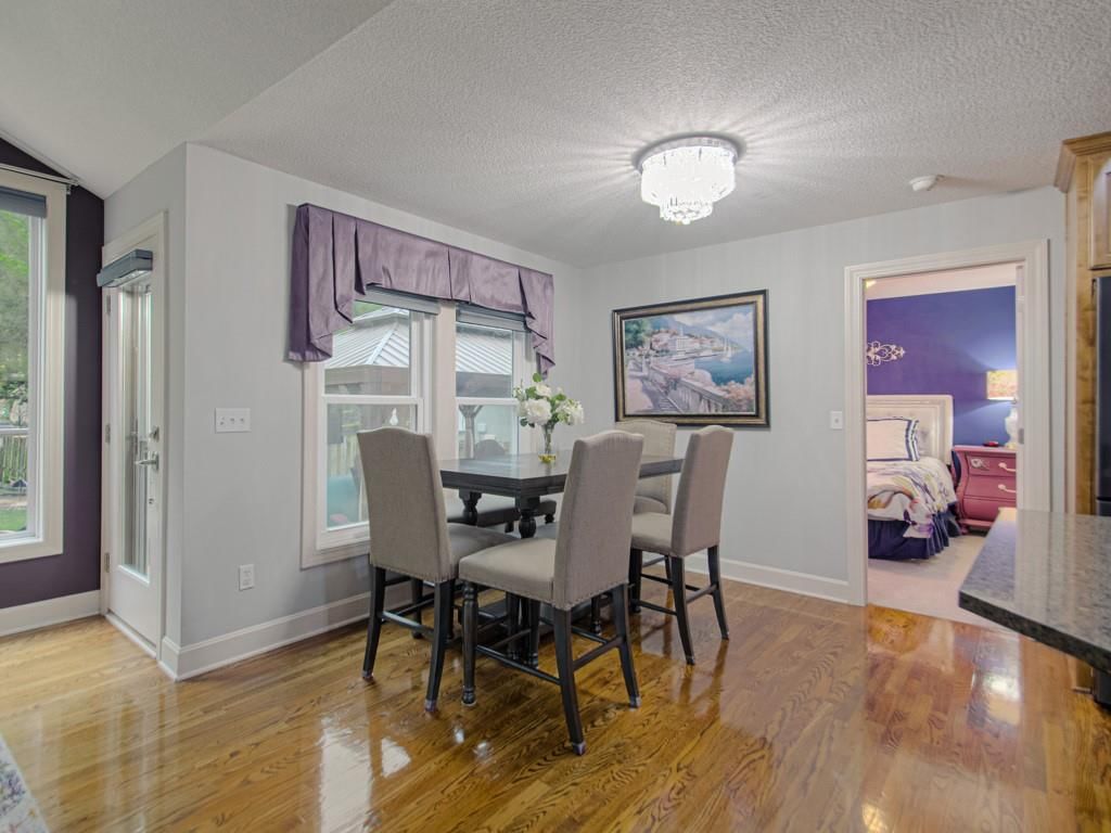 21431 W 112th Terrace — photo 9