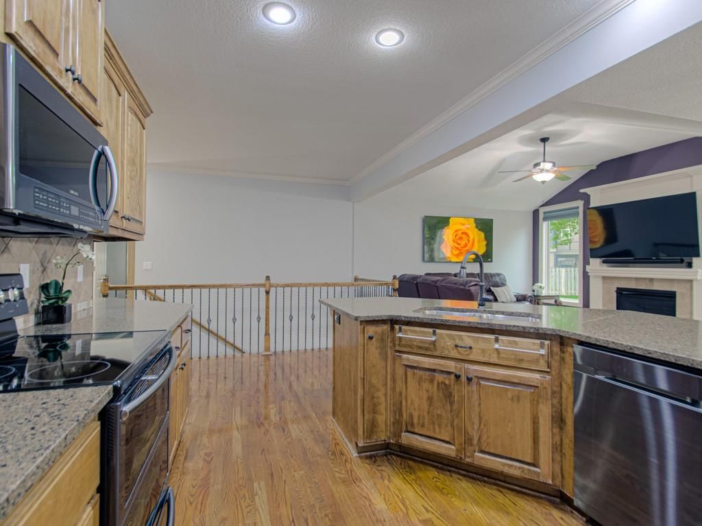 21431 W 112th Terrace — photo 14