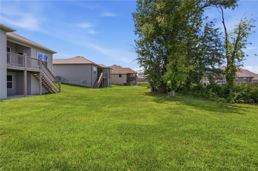10202 Siena Drive — photo 43