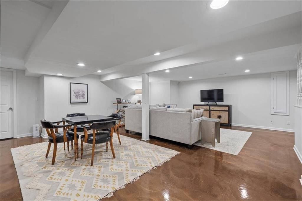 2700 W 104th Terrace — photo 35