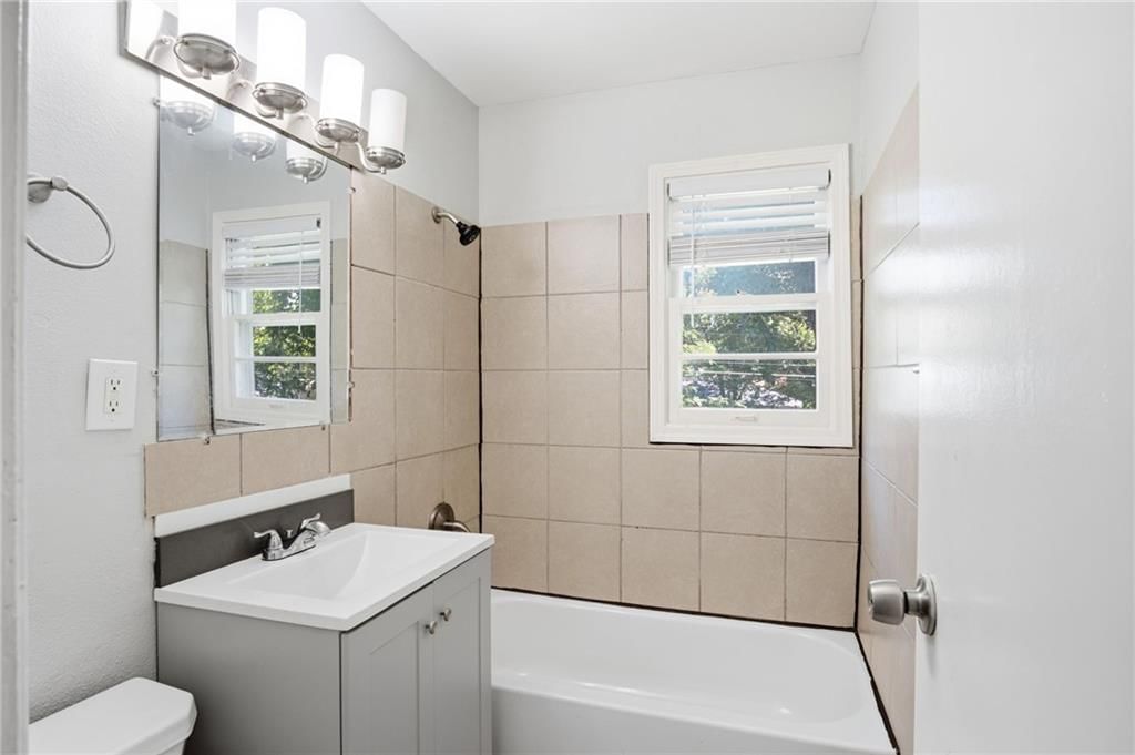 8602 E 110th Street — photo 24