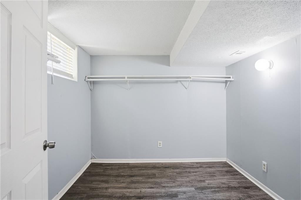 8602 E 110th Street — photo 26