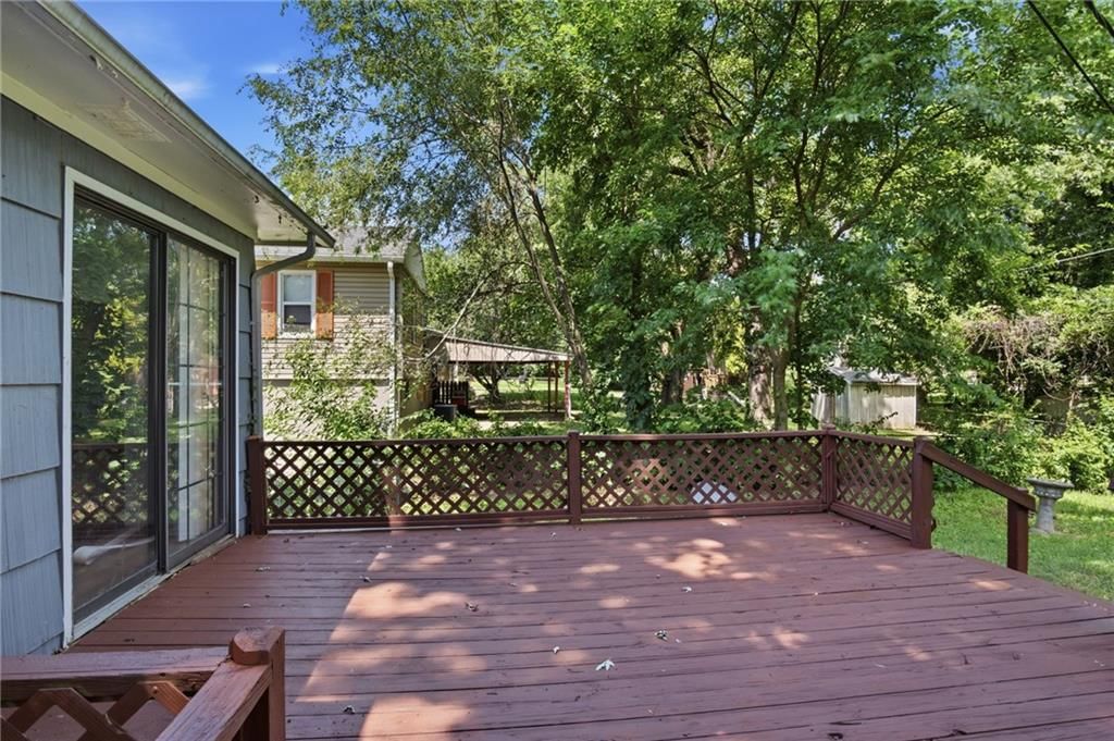 8602 E 110th Street — photo 29
