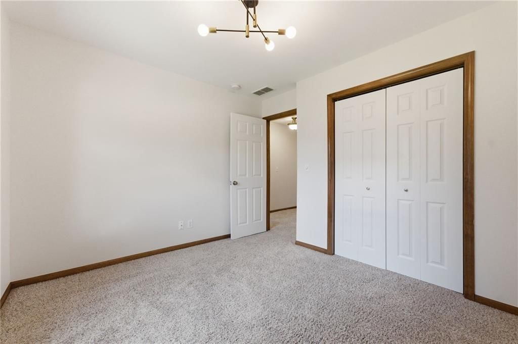 2104 Cherokee Drive — photo 23