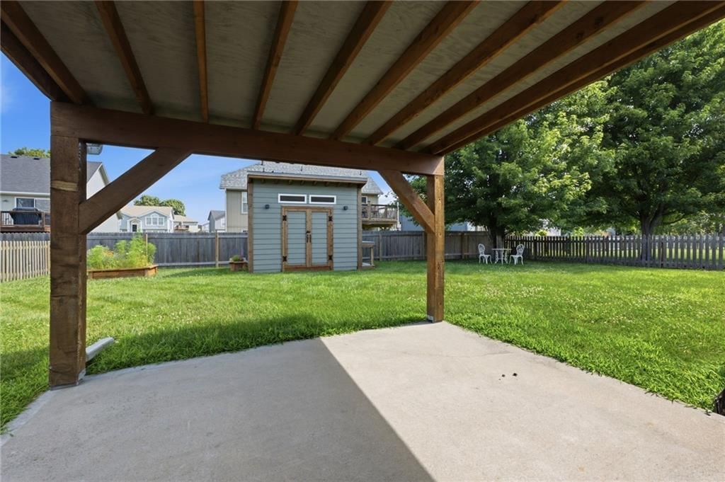 2104 Cherokee Drive — photo 25