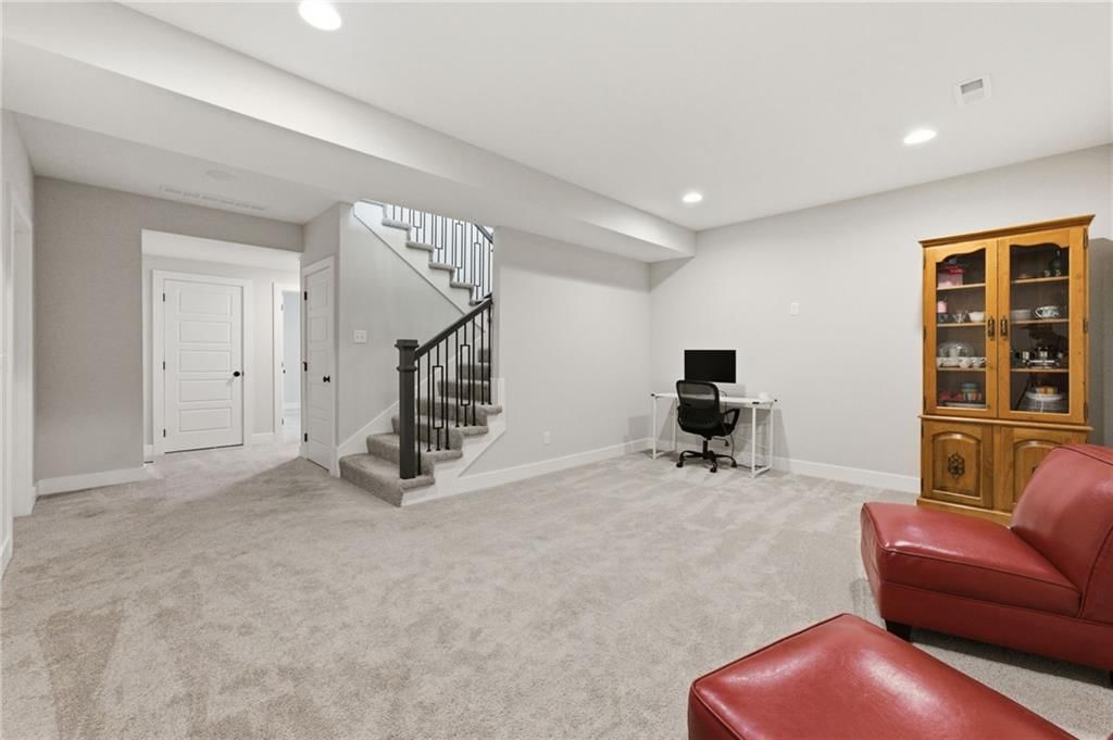 12700 Highland Avenue — photo 23