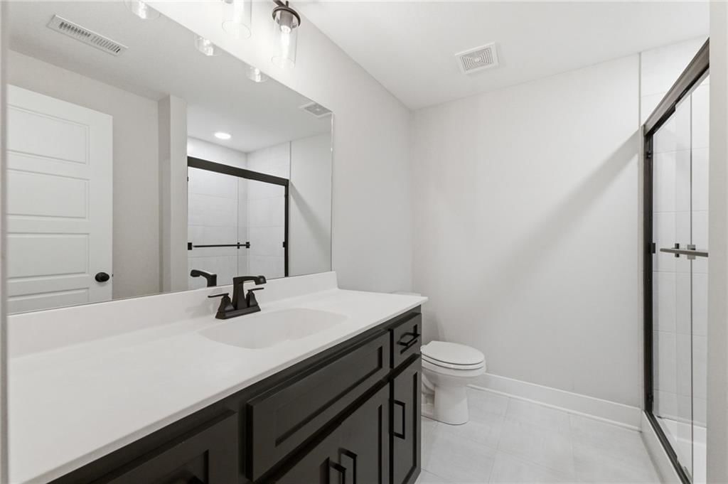 12700 Highland Avenue — photo 24