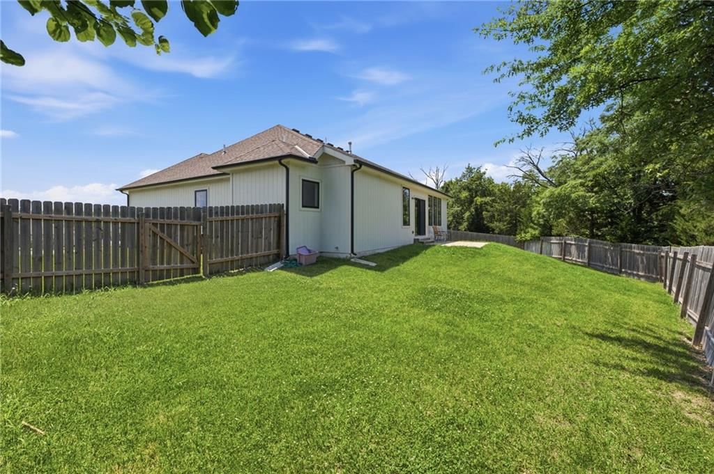 12700 Highland Avenue — photo 29