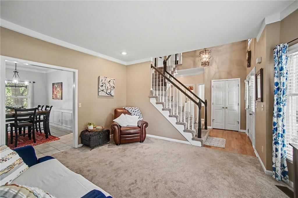 1538 Canterbury Lane — photo 5