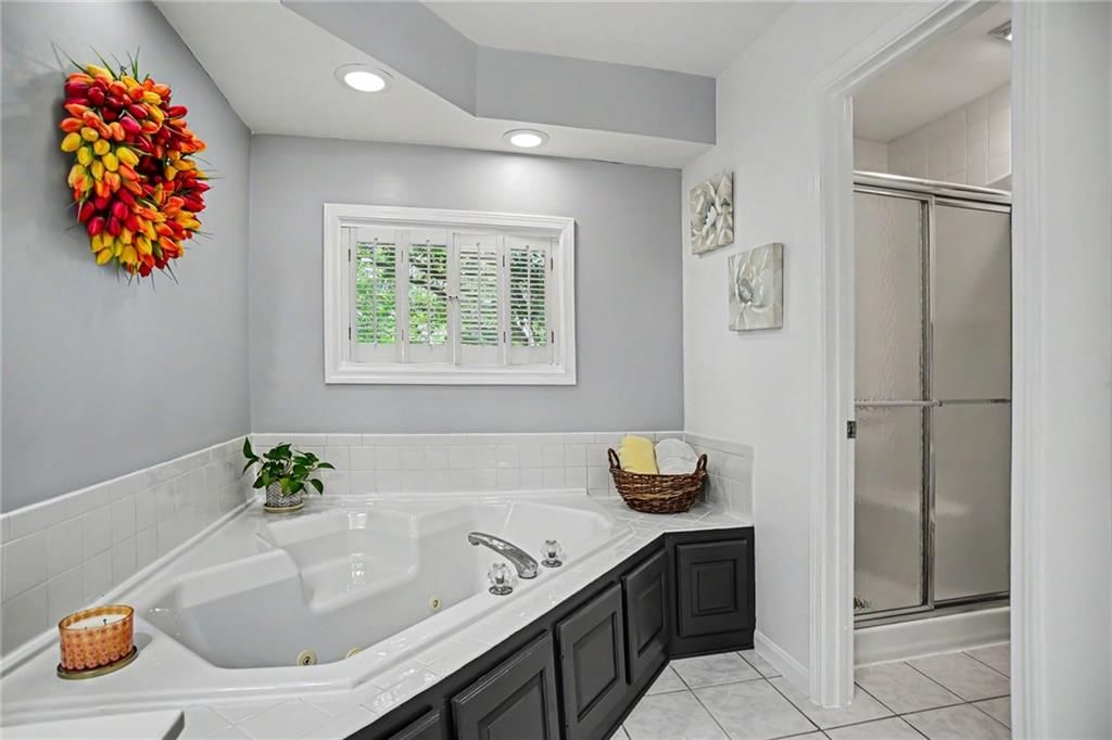 1538 Canterbury Lane — photo 13