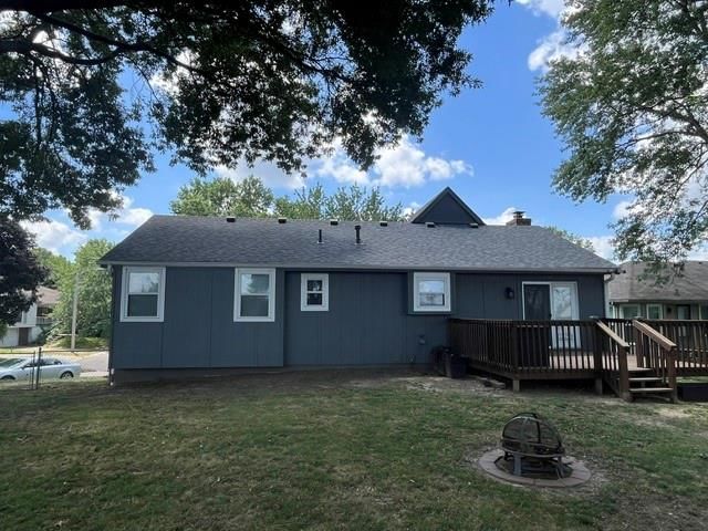 709 SW 30th Street — photo 17