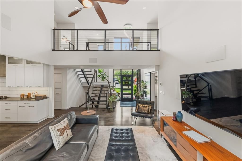 612 NW 40th Terrace — photo 3